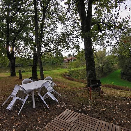camping de la chagnée Saint-Aubin-le-Cloud Habitación foto
