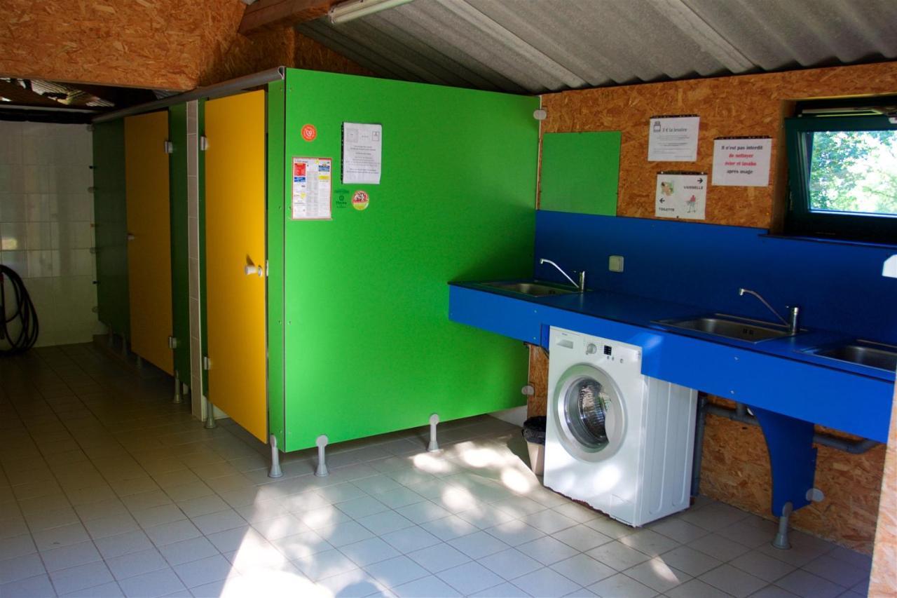 camping de la chagnée Saint-Aubin-le-Cloud Exterior foto