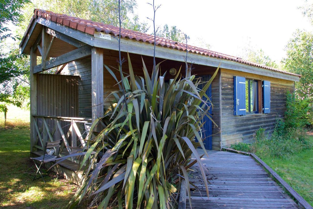 camping de la chagnée Saint-Aubin-le-Cloud Exterior foto